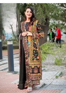 Elegant Printed Kurta Set