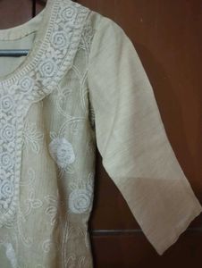 Elegant Embroidered Kurta With Dupatta