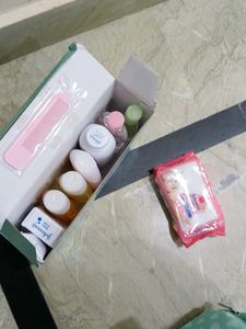 Johnson's Baby Backpack gift set