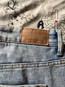 Light Wash Denim Jeans