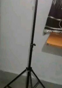 Tripod