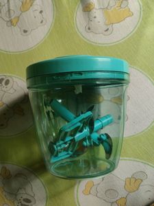 Handy Large Chopper With Blades