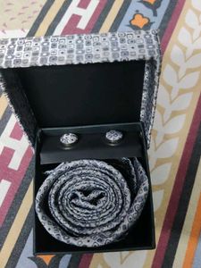 Men Tie