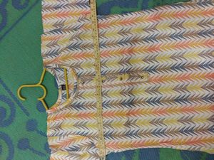 capsule foil print kurti