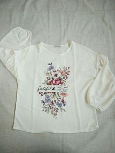 floral print white top