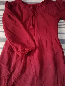 Maroon balloon sleeve Midi dress 👗