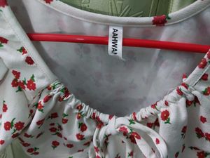 Floral Print Tie Front Top