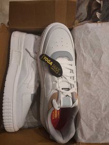 Campus White Sneakers yoga advance max insole