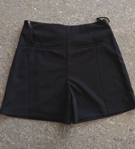 Zastraa Mini Skort with Brand 🏷️