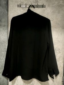 Madame Black Shirt 🖤