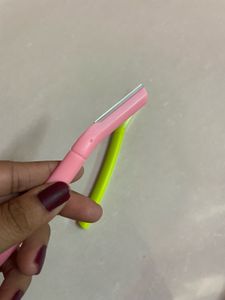 Facial Razors - 2 Pack