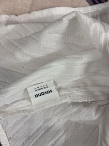 Elegant White Pleated Top - new and never wore