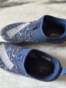Puma Kids Blue Slip-On Shoes 32 size