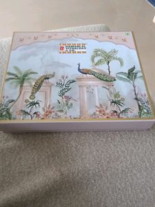 Beautiful gifting box