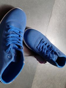 Price Drop⏰ Vescose Shoes