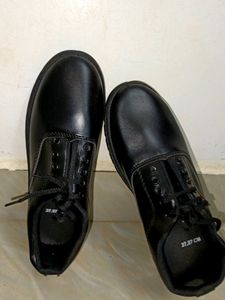 Black Shoes