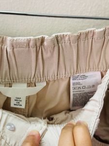 H&amp;M Beige Shorts