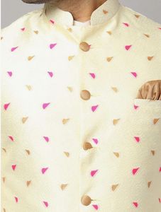 Uri and MacKenzie Men&#39;s Silk Blend Regular Kurta C