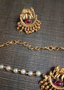 DTraditional Pearl Necklace With Elephant Pentant