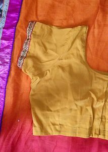 Red &amp; Pink Embroidered Saree With Blouse