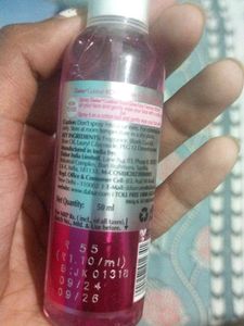 Dabur Gulabari Face Cleanser