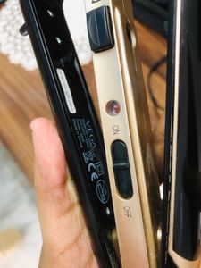 Vega 3 In 1 Hair Straightener