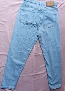 Zara Straight Fit Jeans