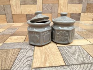 Dinning Table burni