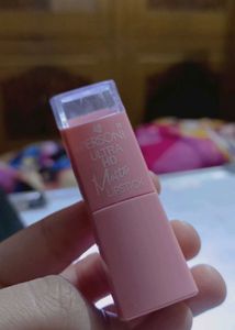 Random Makeup Combo