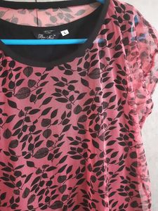 Pink &amp; Black Netted Tee