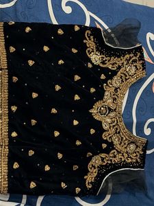 Elegant Black &amp; Gold Kurta