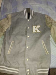 Mustang Jacket with veracity