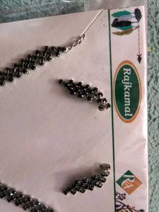 Kids Neck Piece With Earrings