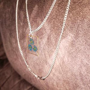 Floral Resin Pendant Necklace