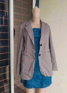 Beige Checks Women&#39;s Blazer