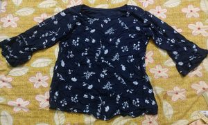 Bell Sleeved Blue N White Floral Design Top 💙🤍