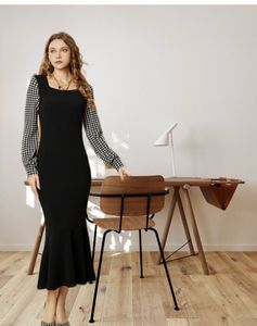 Chic Black Midi Dress