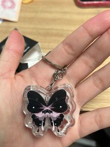 Cappuvini Keychain Lip Mutt