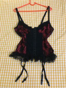 Lace Corset Top Bust 34(bit Stretchy)