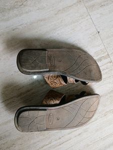 Metro Footwear