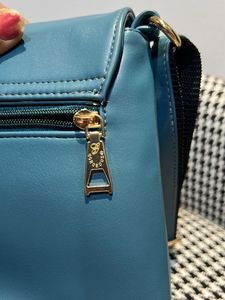 New 🆕 Sling Bag 💼