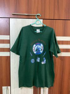 Green Graphic T-Shirt(unisex) with freebies