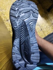 Asics Sneakers