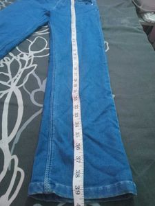 Stretchable Jeans Perfect For Your Figure 🍂🕊️