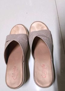 Women Wedges..🦋🦋