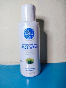 Natural Vita Rich Face Wash