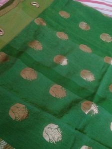 Pure Venkatagiri  Green Cotton Saree +Blouse
