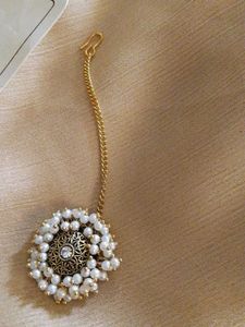 Jumka With Earrings