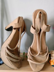 Heel 👠