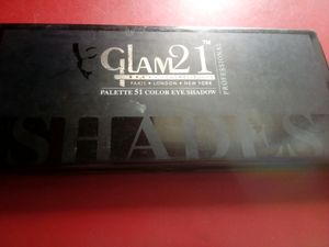 Glam 21 Eye Shadow Pallete